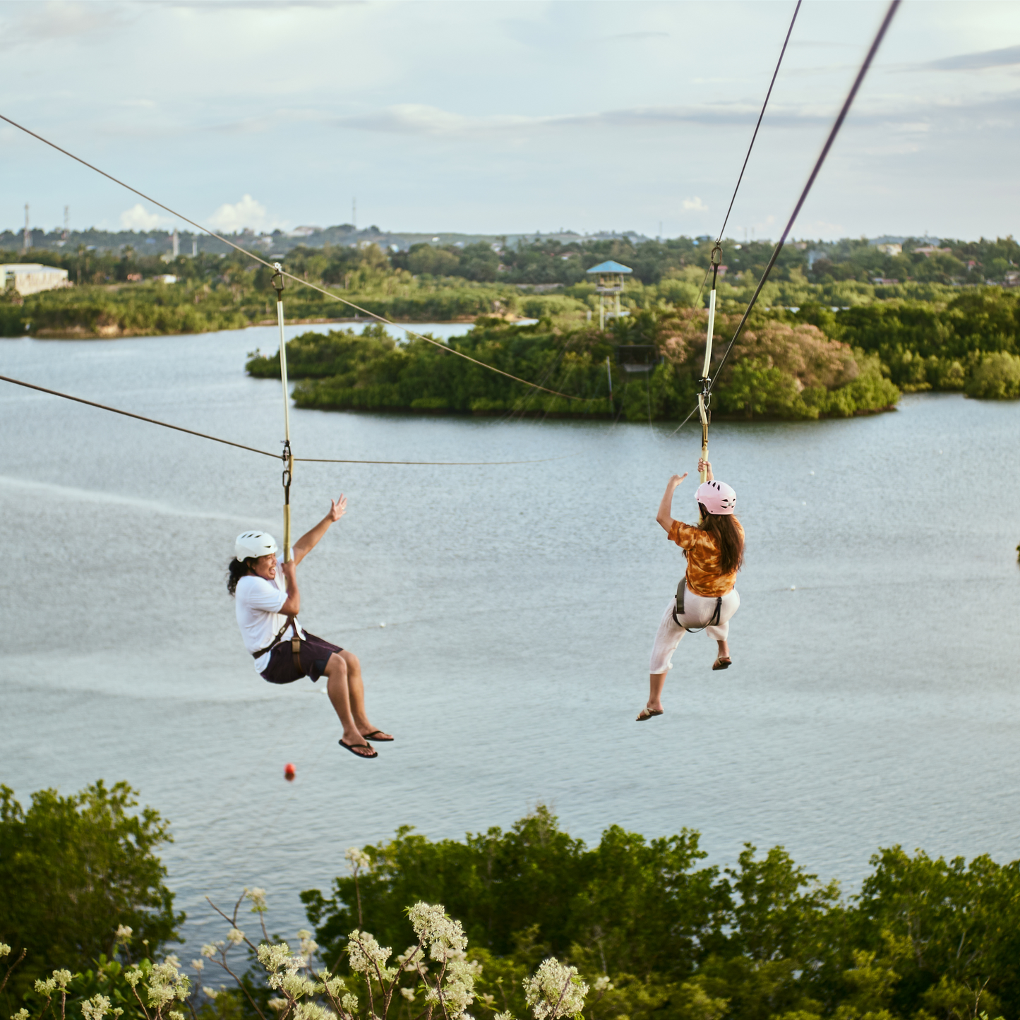 Zipline To The Falls in Niagara Falls